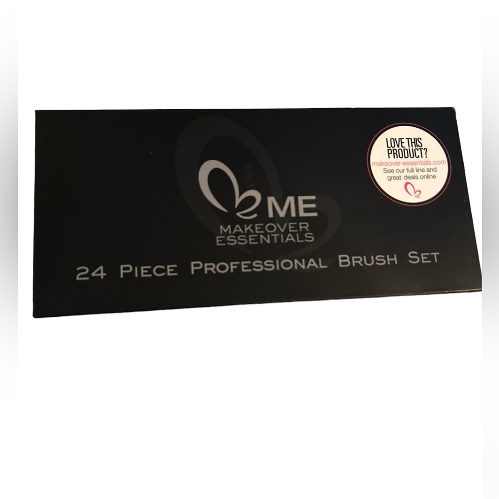 Me makeover essentials 24 piece set brushes